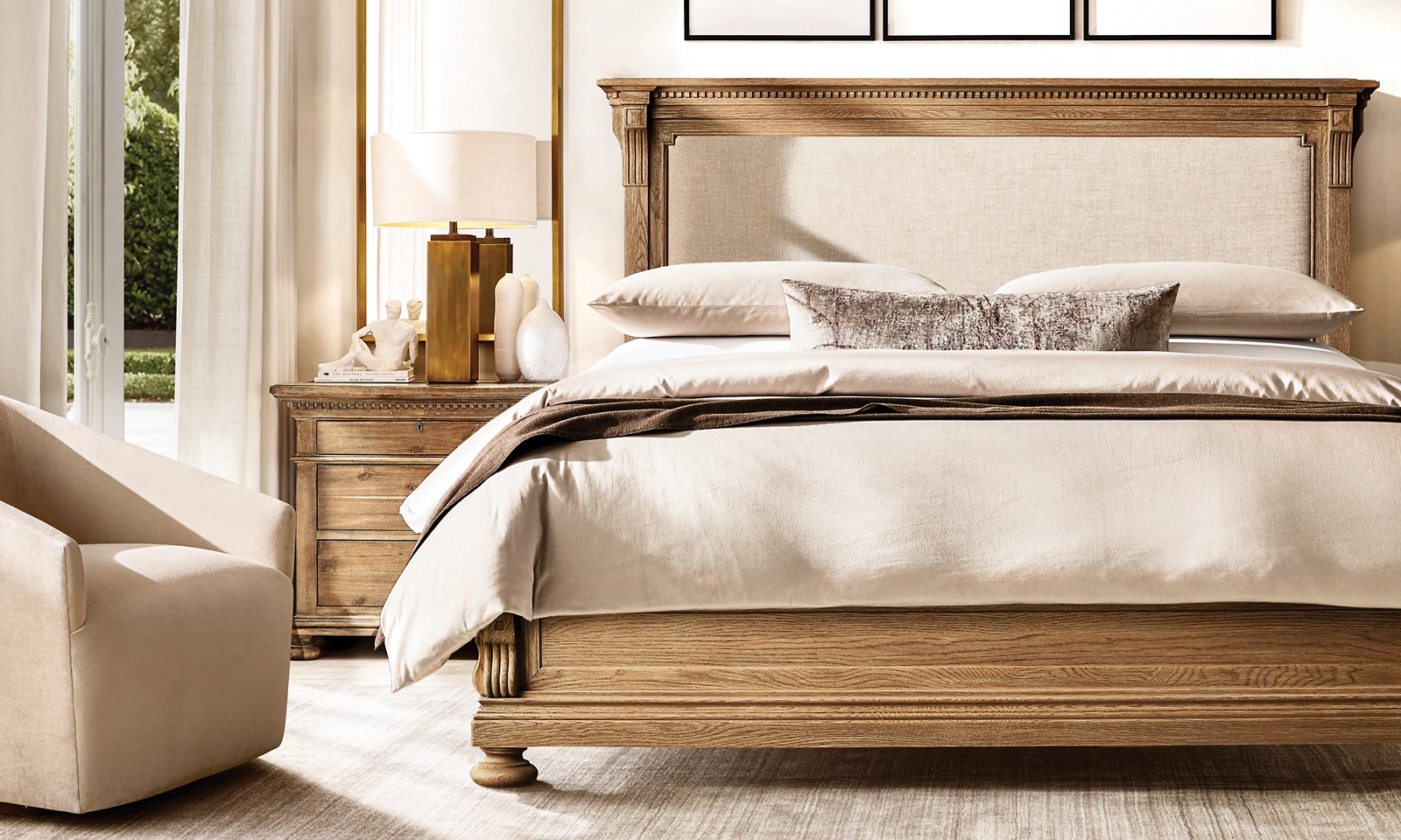 St. James Closed Nightstand Oak for bedroom
